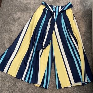 Gracia palazzo Pants.